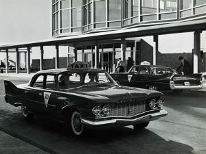 Plymouth Fury Sedan Taxi 1960 года